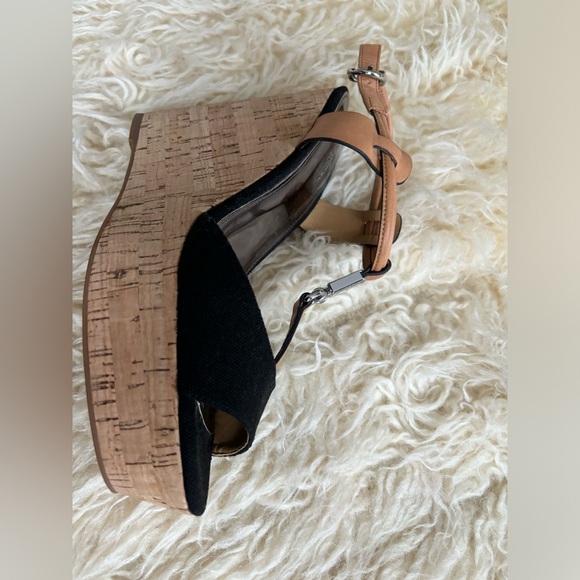 Coach black & brown strappy wedges - Picture 3 of 5